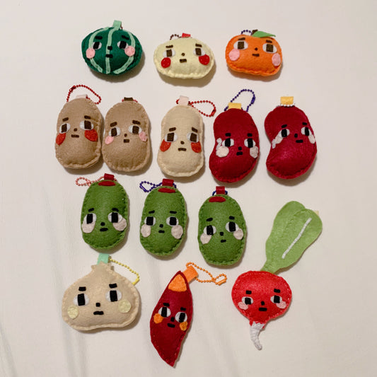 Misc - Judgemental Felt Keychains